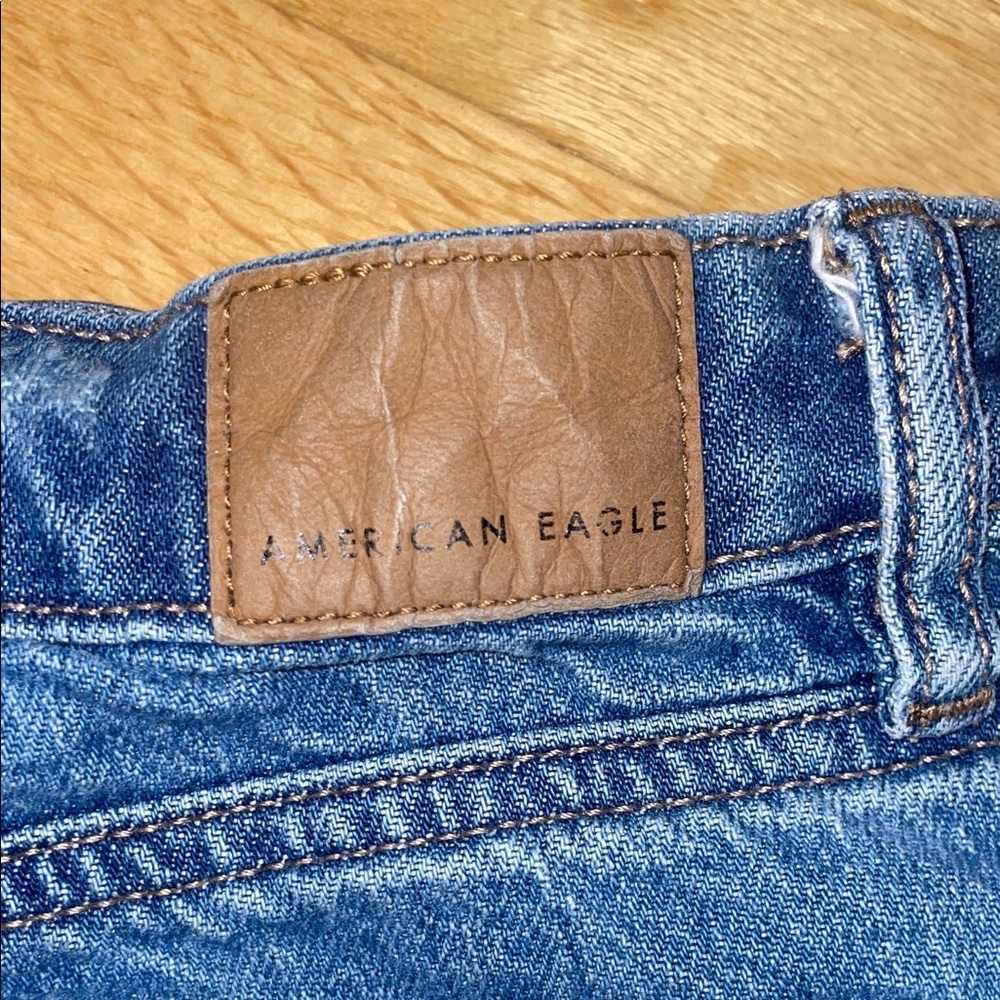 American Eagle Denim Mom Shorts - Picture 6 of 9